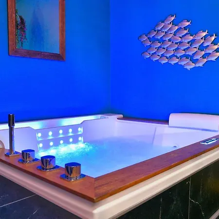 Moonlove, Spa/sauna Et Jacuzzi Prives, Charme Et Detente. Διαμέρισμα Νανσύ