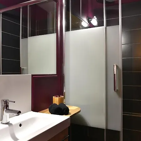 Apartament Moonlove, Spa/sauna Et Jacuzzi Prives, Charme Et Detente. Nancy