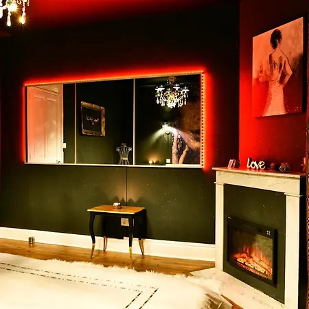 Moonlove, Spa/sauna Et Jacuzzi Prives, Charme Et Detente. * Nancy