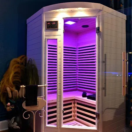 Moonlove, Spa/sauna Et Jacuzzi Prives, Charme Et Detente. * Nancy