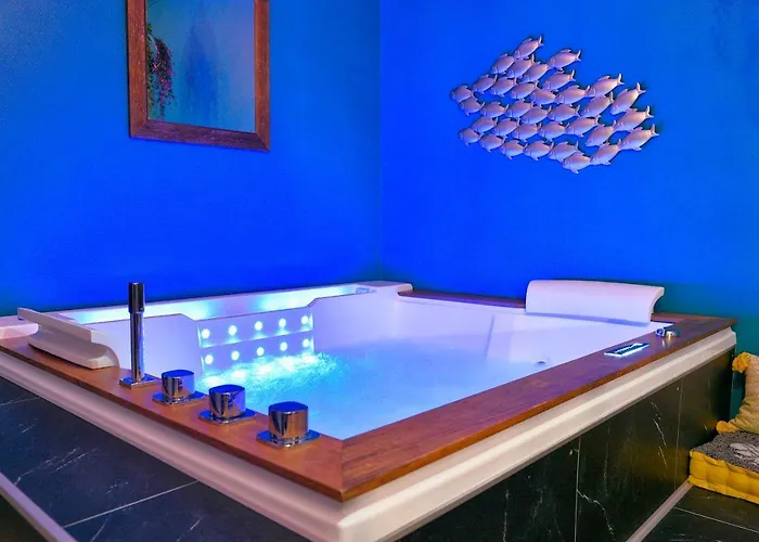 Moonlove, Spa/sauna Et Jacuzzi Privés, Charme Et Détente. Appartamento Nancy